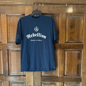 Nike Sportswear Max 90 Rebellion Track & Field T-Shirt Size Small Mens Blue Tee